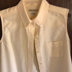 Eddie Bauer sleeveless button down women’s size small shirt like new